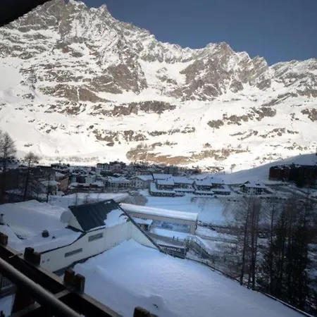 Stylish Three In Cervinia 82 Daire Breuil-Cervinia