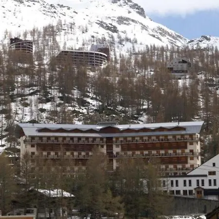 Stylish Three In Cervinia 82 Appartamento *